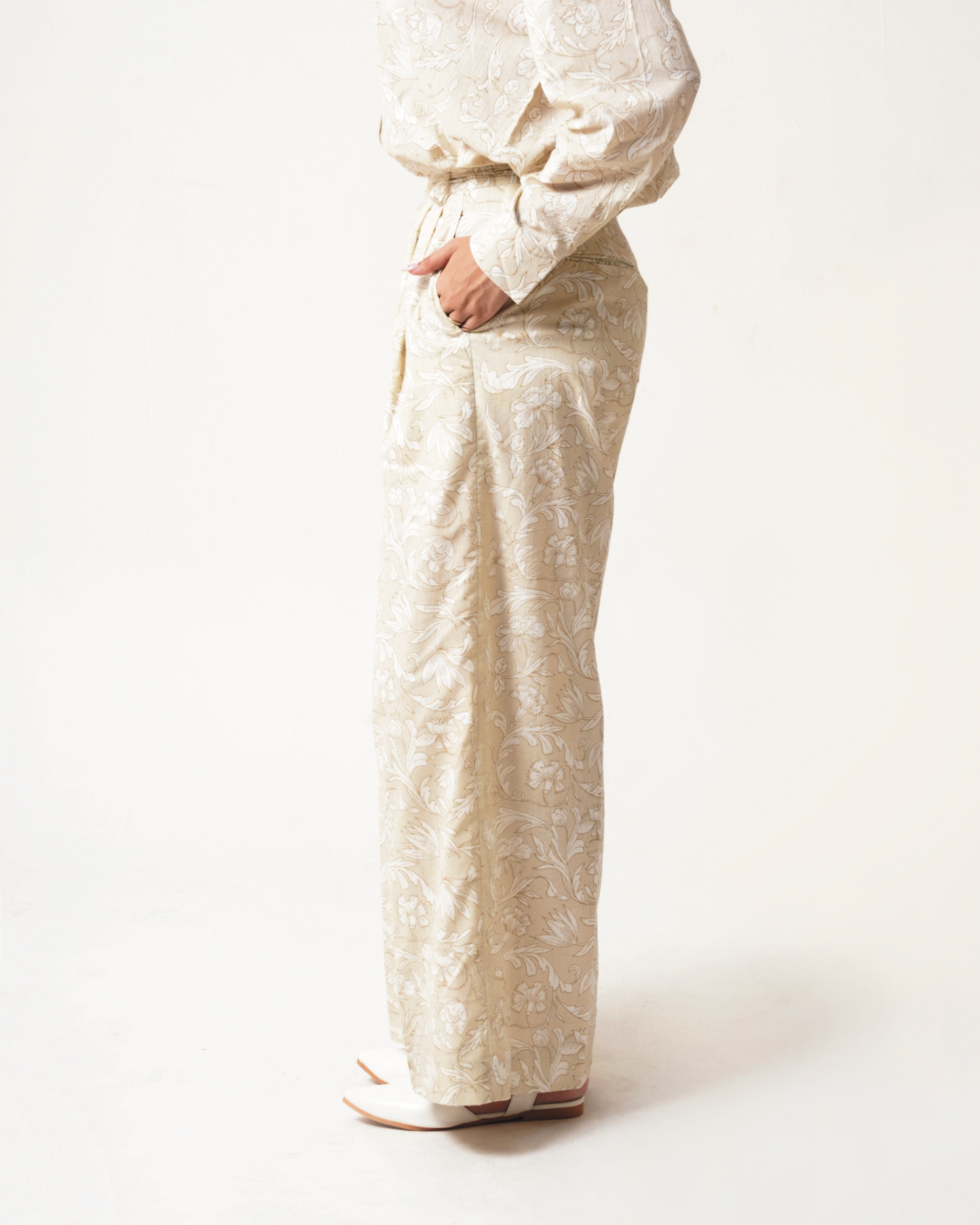 Rooh Pants