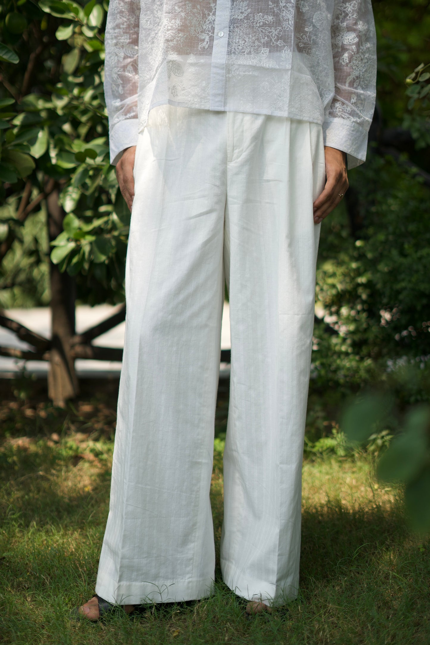 Caim Pants - White