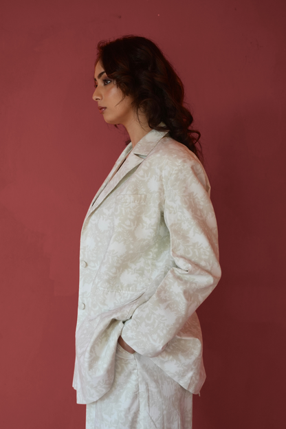 Noer Double-Buttoned Blazer